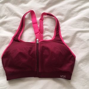 Victoria’s Secret sport size 32b